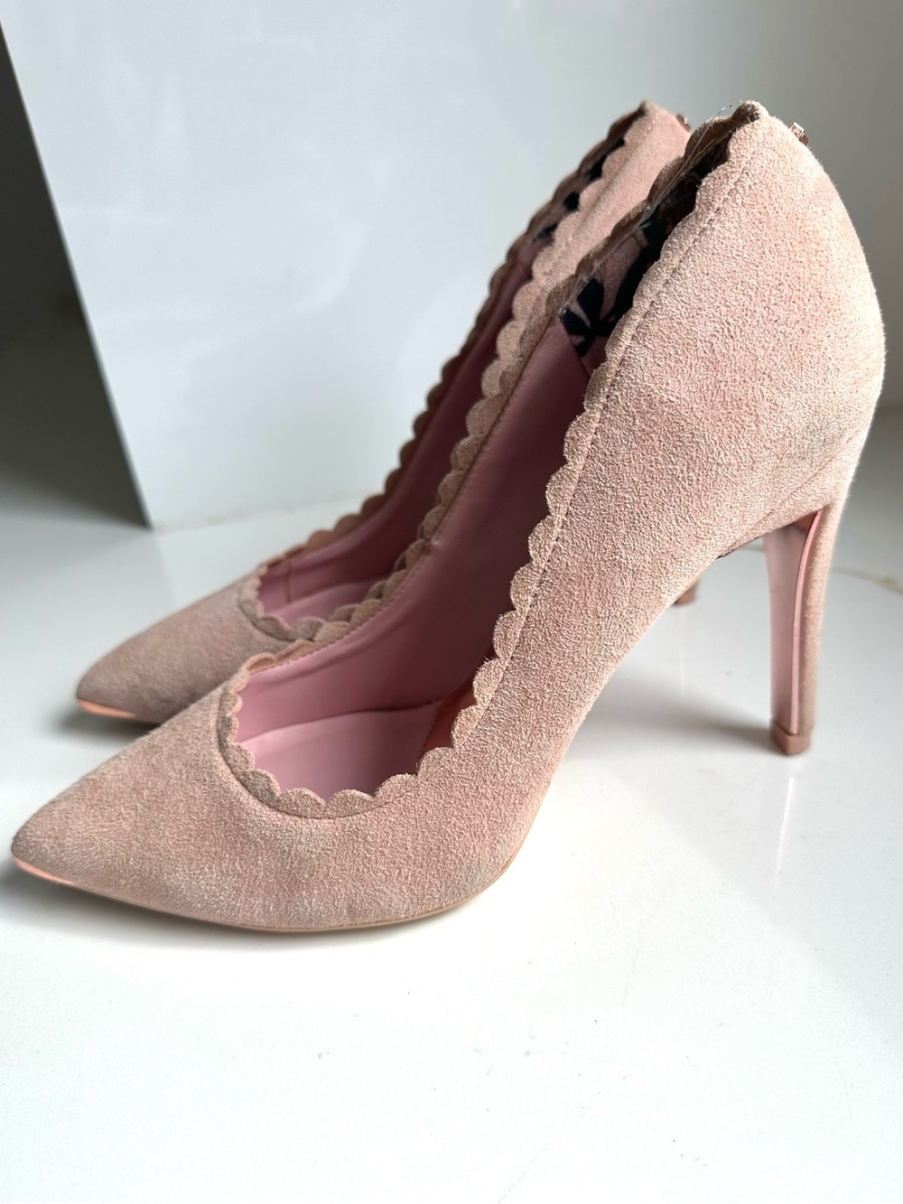 Ted Baker London pink suede Sloana scalloped pumps 8